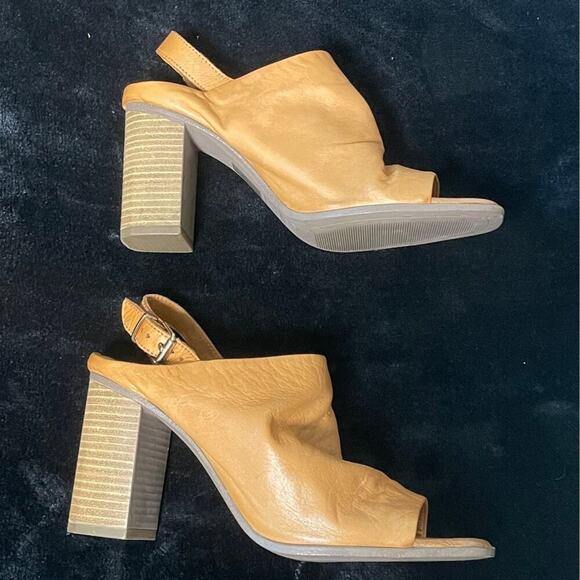 Aldo Camel Leather Heeled Sandals Women’s Size 6.5 Peep Toe Slingback Block Heel - Picture 3 of 8